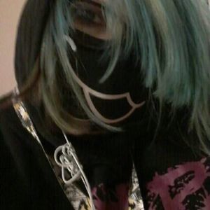 Meet your Posher, Cecelia